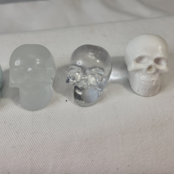 Handmade Resin Skulls - Picture 3 of 5